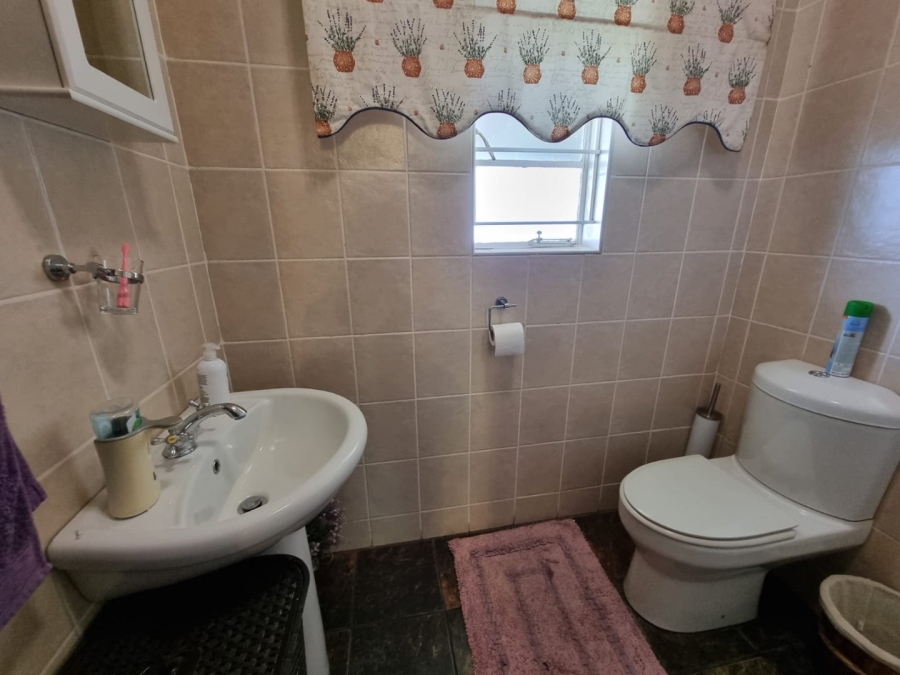 To Let 2 Bedroom Property for Rent in Bethlehem Rural Free State